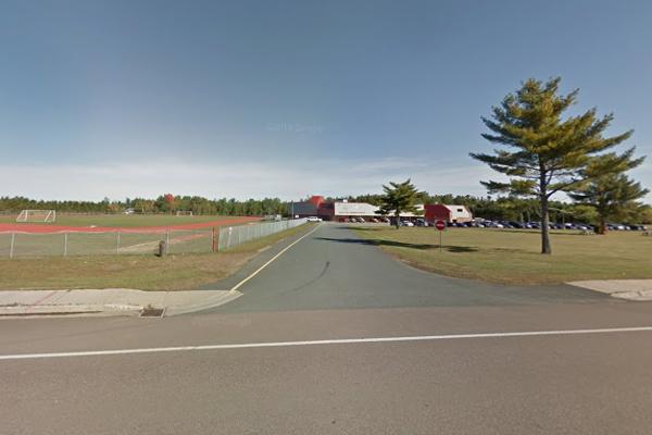 Trường Trung Học Bonar Law Memorial High School – Rexton, New Brunswick, Canada